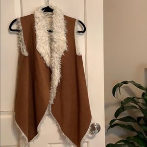 Indie Shearling and Suede Vest🌲